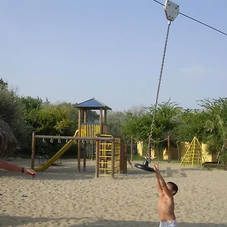 Camping Center Valdor 3*