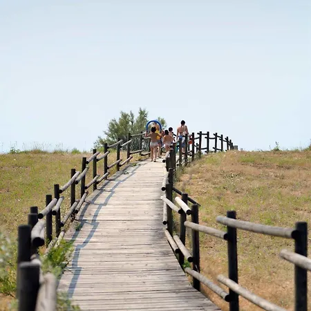 Camping Center Valdor 3*