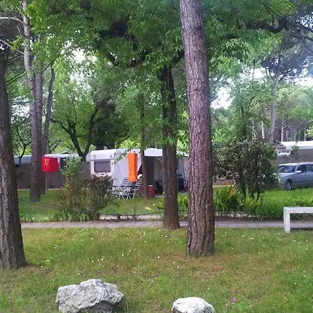 Kemp Center Valdor 3*